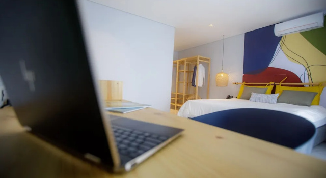 Standard Zimmer mit Panoramablick Cowork Lab Suites