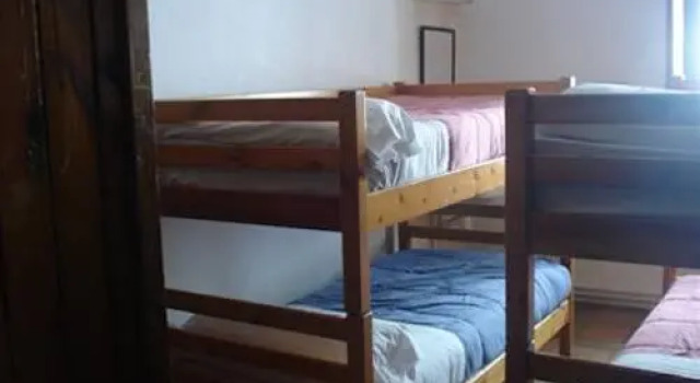 Albergue Universitario De Sierra Nevada, Varaa Hostelli Pradollano 