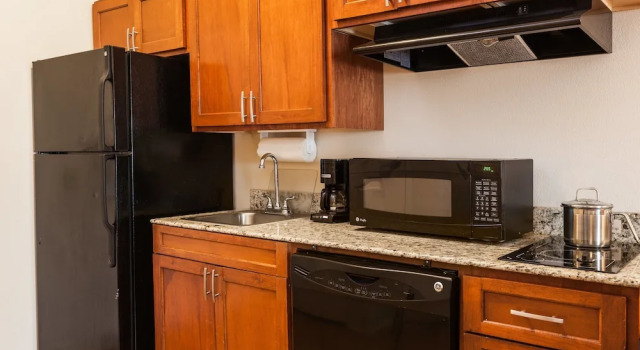 Люкс Candlewood Suites Georgetown by IHG