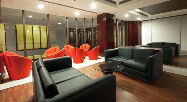 The Golden Palms Hotel & Spa, Book Ferieresort Resorthoteller i Haryana, Ferieresort