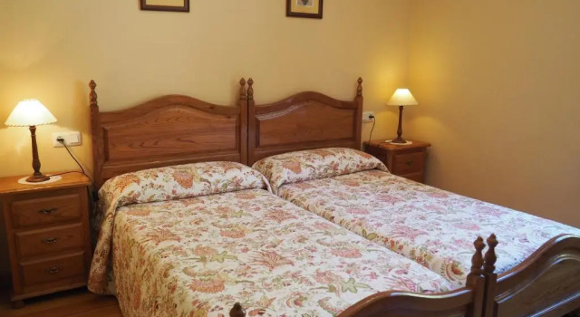 Апартаменты с 3 комнатами Apartamentos Rurales La Escuela
