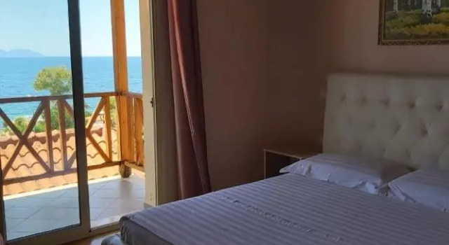 Семейный номер Standard с видом на море Olympia Hotel Vlore