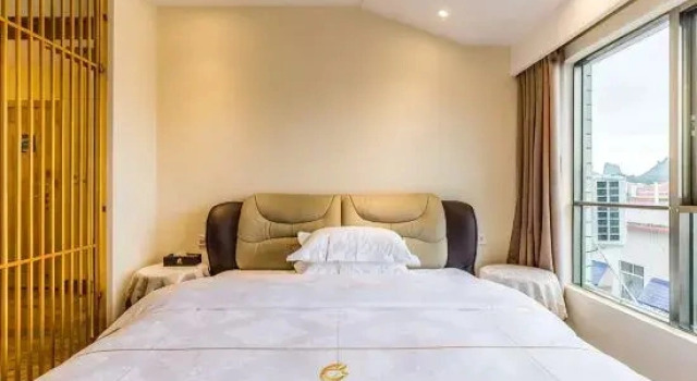Семейный люкс c 1 комнатой Danxia Mountain Canton Inn