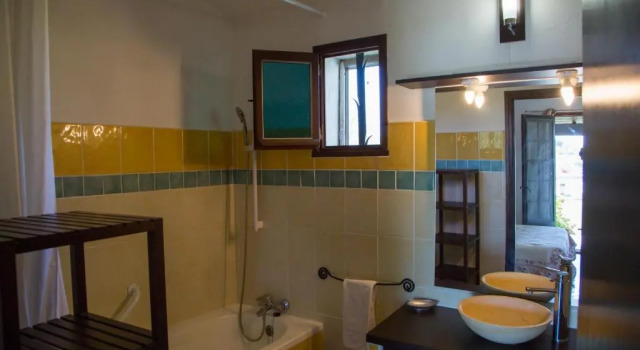 Номер Comfort Hotel Mas Des Barres