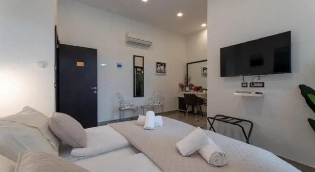 Номер Comfort Tango Rooms