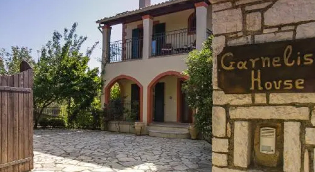 Garnelis House, Забронировать Отель Агнитсини 