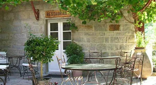 Трёхместный номер Standard Hotel Monte dOro