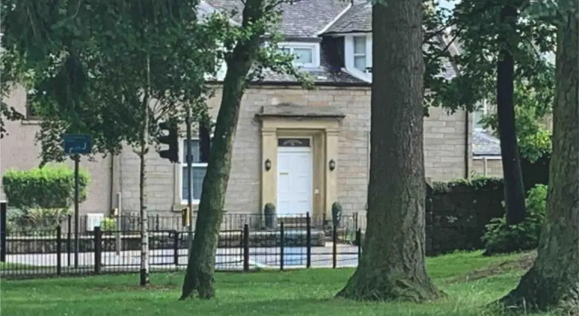 Allerton - Victorian Character Home in Stirling, Забронировать Отель Стерлинг Центральная Шотландия, рядом с Central Library