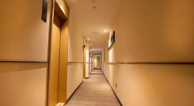 City Comfort Inn Economic and Technological Development Zone, International Logistics Park, Rezervovat Hotel Čeng-čou Henan