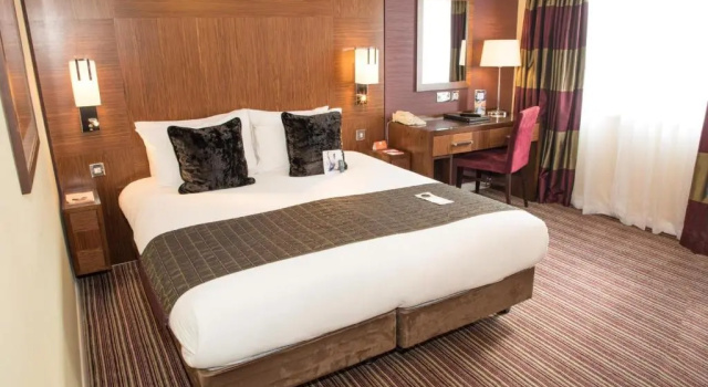 Двухместный номер Standard Crowne Plaza London - Gatwick Airport by IHG