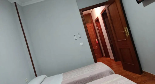 Трёхместный полулюкс Hotel Europa