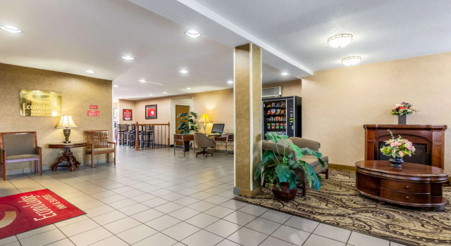 Econo Lodge Inn & Suites Evansville, Reserva ahora Hotel Evansville Indiana