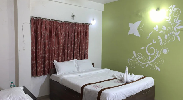 Номер Standard Hotel JK Lions - Koradi, Nagpur