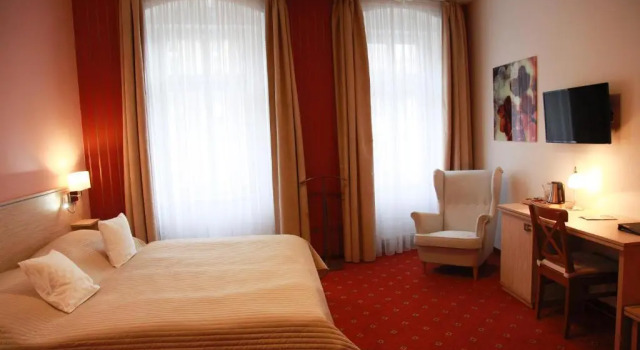 Pension Dvořák, Забронировать Отель Карловы Вары Карловарский край, рядом с Train Station Karlovy Vary