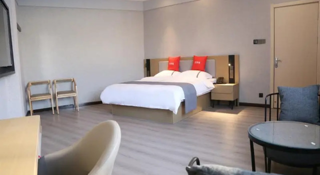 Люкс Business Thank Inn Shandong Heze Cao County Zhuangzhai Town Center Turntable