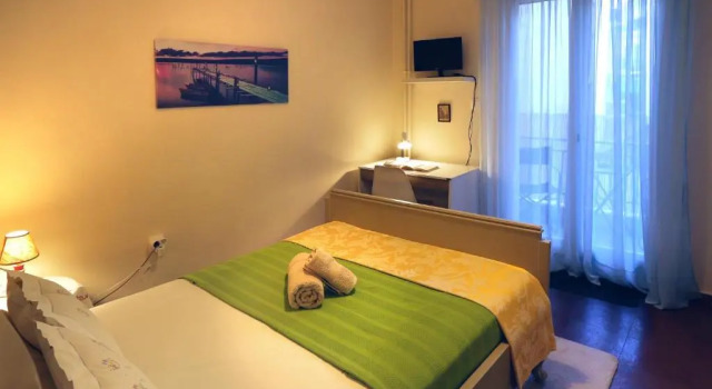 Aristotle's studio apartment