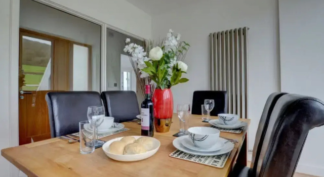 Penthouse at Pointview Croyde, Book Hotel Georgeham Devon