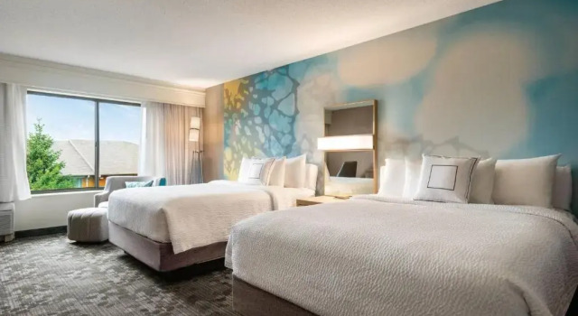 Четырёхместный номер Standard Courtyard by Marriott Dayton North