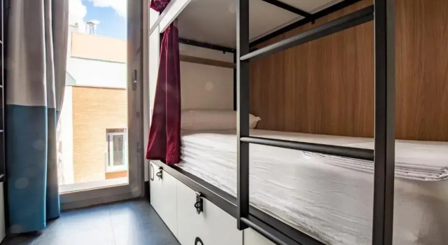 Кровать в общем номере (женский номер) The Central House Madrid Lavapiés