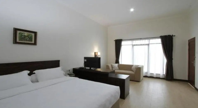Полулюкс Dayang Resort Singkawang