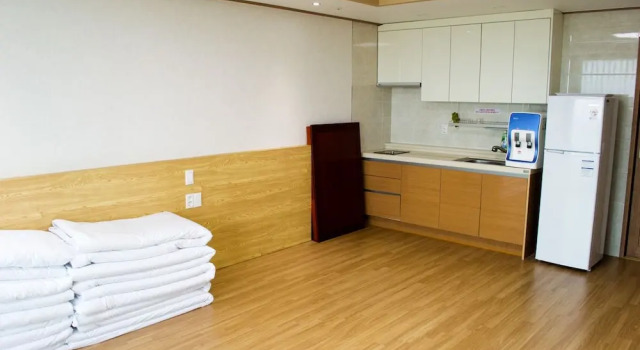 Семейный номер Standard с балконом и с видом на океан Sunbeach Resort