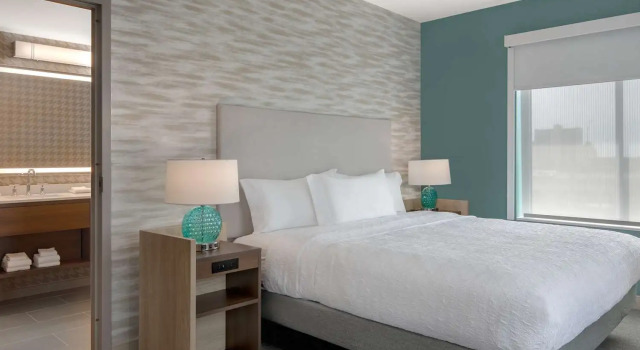 Люкс Home2 Suites By Hilton Jacksonville Downtown