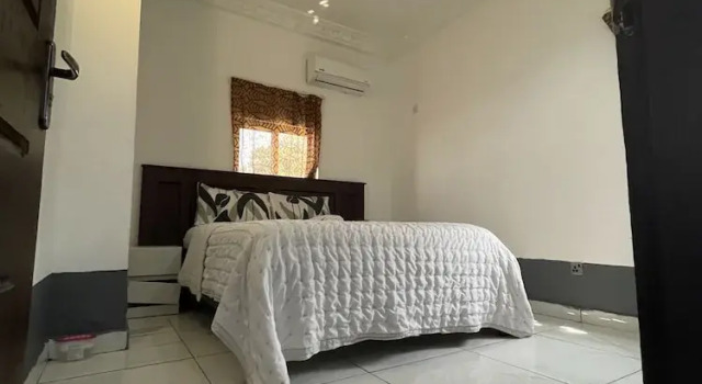 Апартаменты Luxury Belvoir Hotel & Furnished Residence Freetown