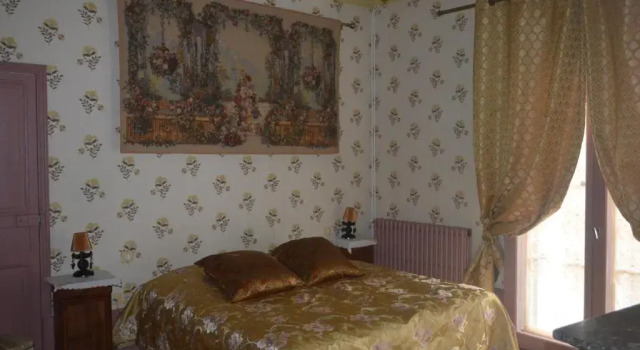 Номер Standard Lit en Loire