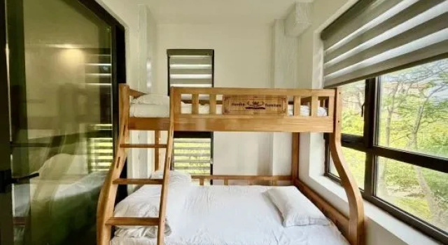 Семейный люкс с 2 комнатами Wanning Huanyue Homestay Hotel
