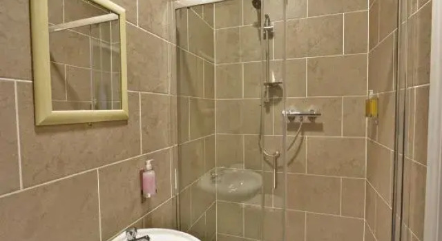 Одноместный номер Standard Central Hotel Gloucester by RoomsBooked