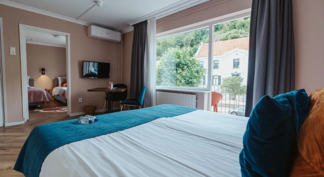 Семейный номер Standard с балконом Hotel Janssen
