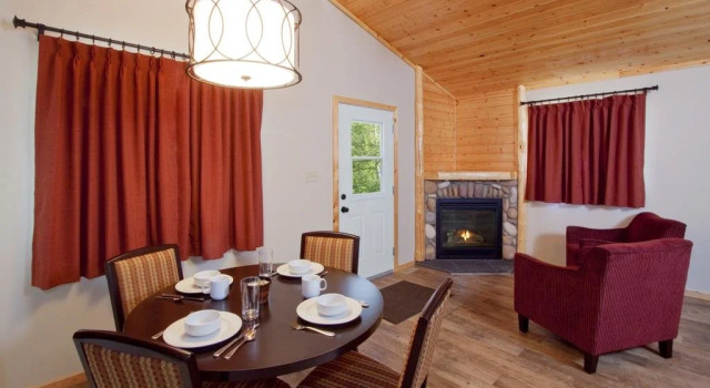 Jasper East Cabins, Prenota Casa vacanze Hotel a Alberta con parcheggio, Parcheggio