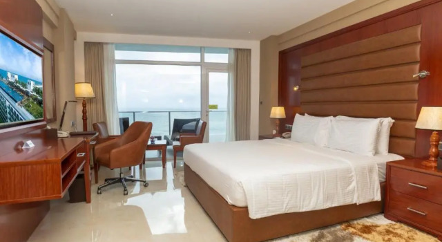 Двухместный номер Signature Plus с видом на море Marino Beach Colombo