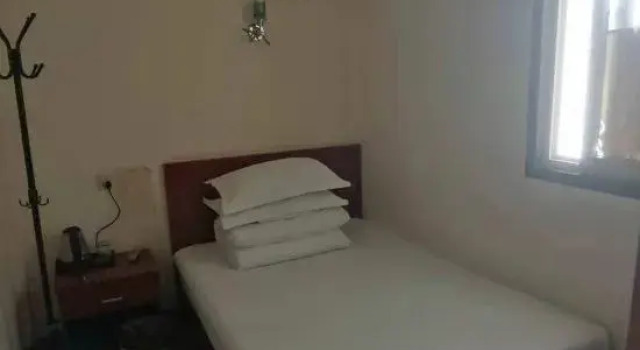 Hanqin Business Hotel, Varaa Hotelli Shanghai Shanghai