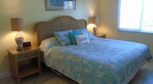 Sunset Royale - 302 1 Bedroom 1 Bathroom Apts, Забронировать Апартаменты/квартира Сиеста-Ки Sarasota Area