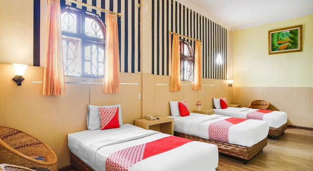 Люкс Superior OYO 1140 Hotel Tresya Tanjung Balai