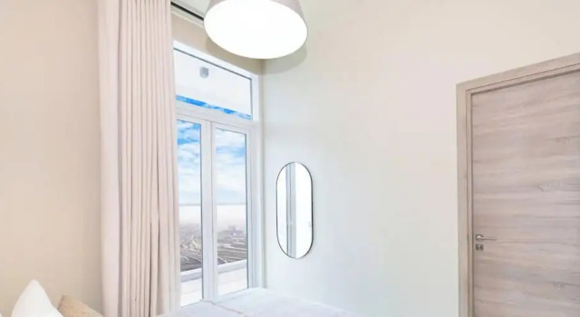 LUX The Ultimate Marina View Suite, Забронировать Апартаменты/квартира Дубай Эмират Дубай, рядом с Станция метро Jumeirah Lake Towers