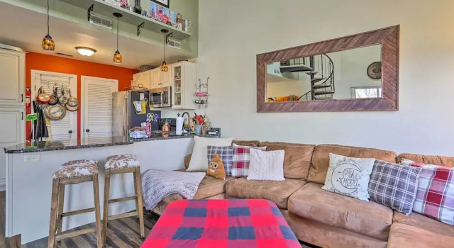 Mountain Creek Condo w/ Grill: Walk to Lifts!, Book Hotel Vernon New Jersey