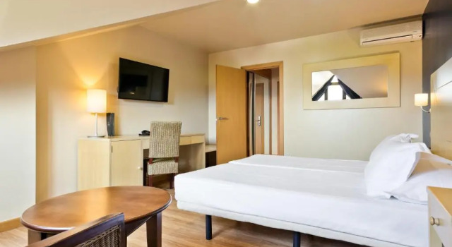 Двухместный номер Standard Abba Comillas Hotel