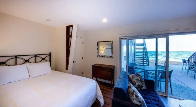 Qualicum Beach Ocean Suites, Prenota Hotel Qualicum Beach Central Vancouver Island