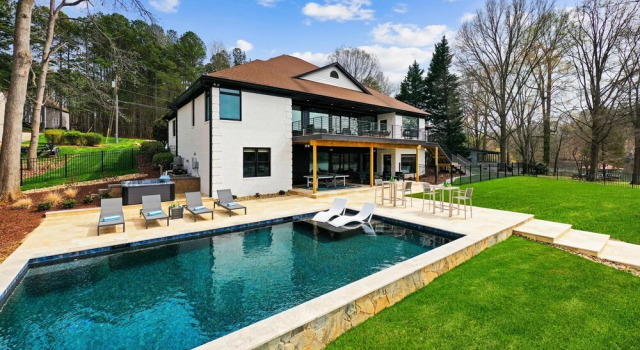 Коттедж Salience Path w/Heated Pool & Game Room