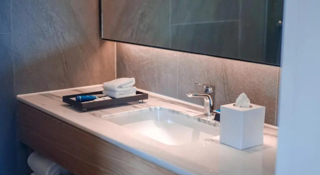 Двухместный номер Deluxe Aloft by Marriott South Jakarta