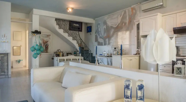 Blue Horizon 2 by JJ Hospitality, Book Hotel Hanioti 
