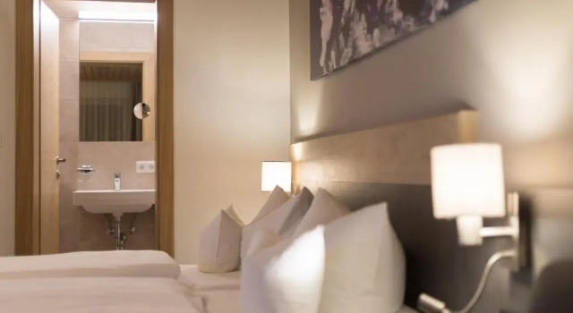 Номер Classic KOSIS Sports Lifestyle Hotel