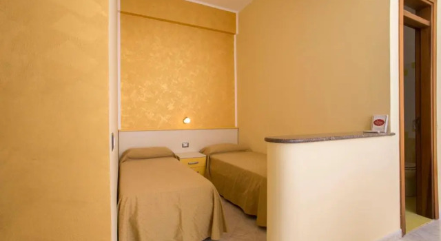 Bed & Breakfast Isola Bella Lampedusa, Забронировать Отель Лампедуза Италия, рядом с Lampedusa Port