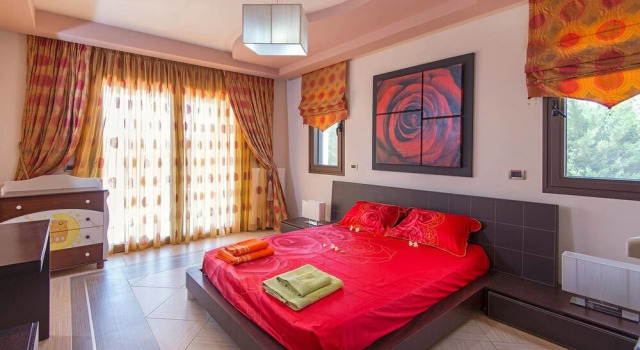 Luxury Villa Maria, Reserva ahora Villa Hoteles en Charaki con piscina, Piscina