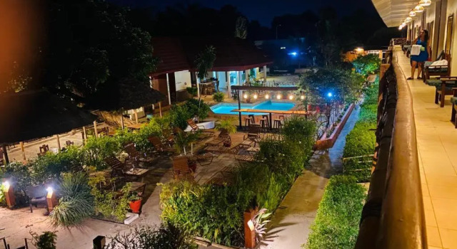 Двухместный номер Deluxe Bamboo Garden Hotel