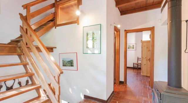 Case Segale, Book Hotel Hotels in Albareto with Parking, Parking