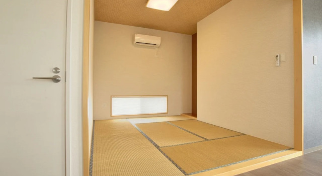 Семейный коттедж с 2 комнатами с балконом Cottage Sea Wind Nakijin