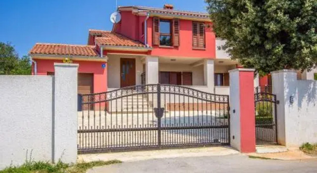 Apartments Banjole